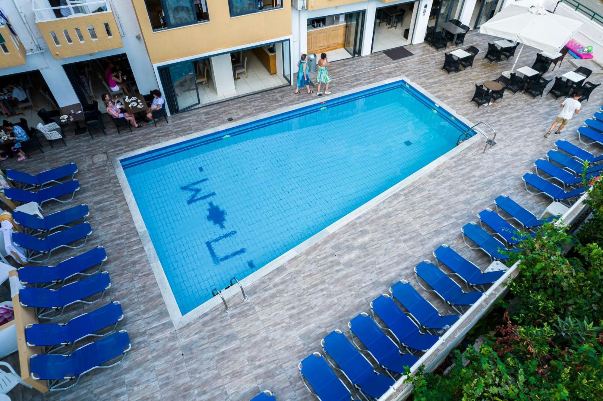Pela Maria Hotel (Adults Only) 헐소니소스 외부 사진